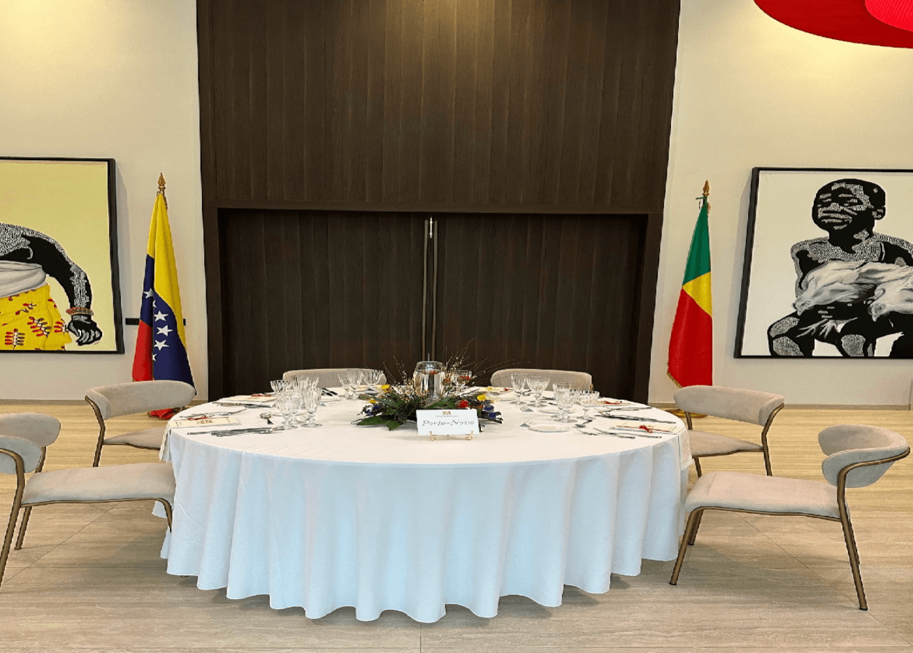 Diplomatic Dinner